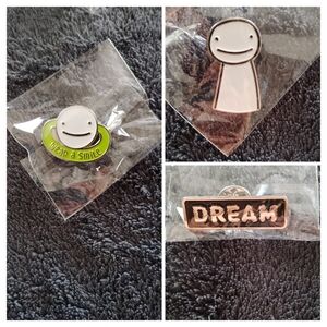 Dream Smile • 3 Pins